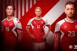 包含丹麦队在比赛中取得胜利，晋级下一轮的词条