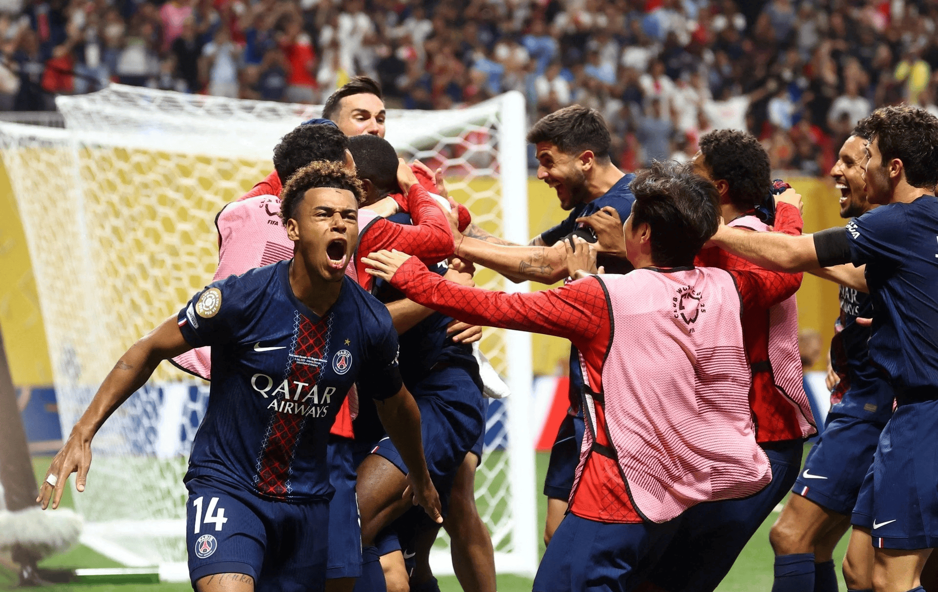 中国官网-欧国联赛场上再现经典对决,皇马逆转晋级了吗